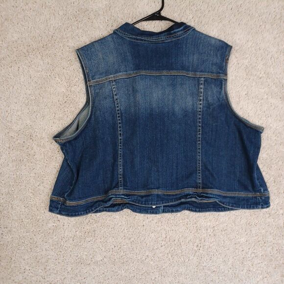 Lane Bryant Cropped Button-Down Denim Vest Women's Plus Size 26 Stretch Pockets - Picture 10 of 13
